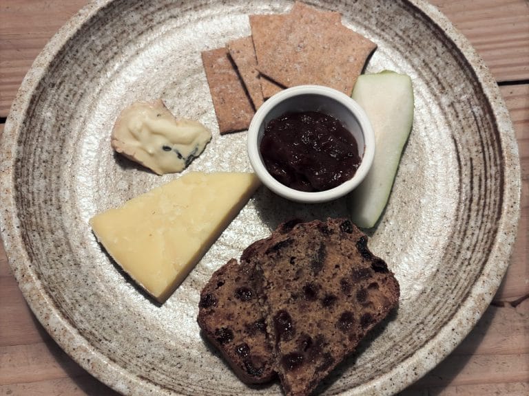 Llys Meddyg review cheese